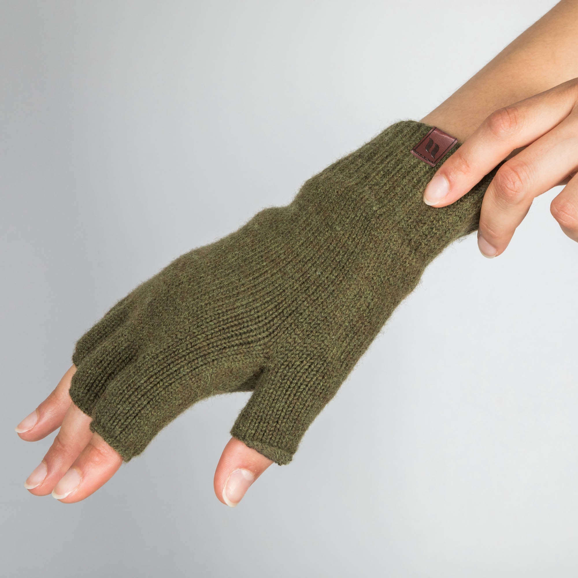 Half-Finger Gloves, Style Vide