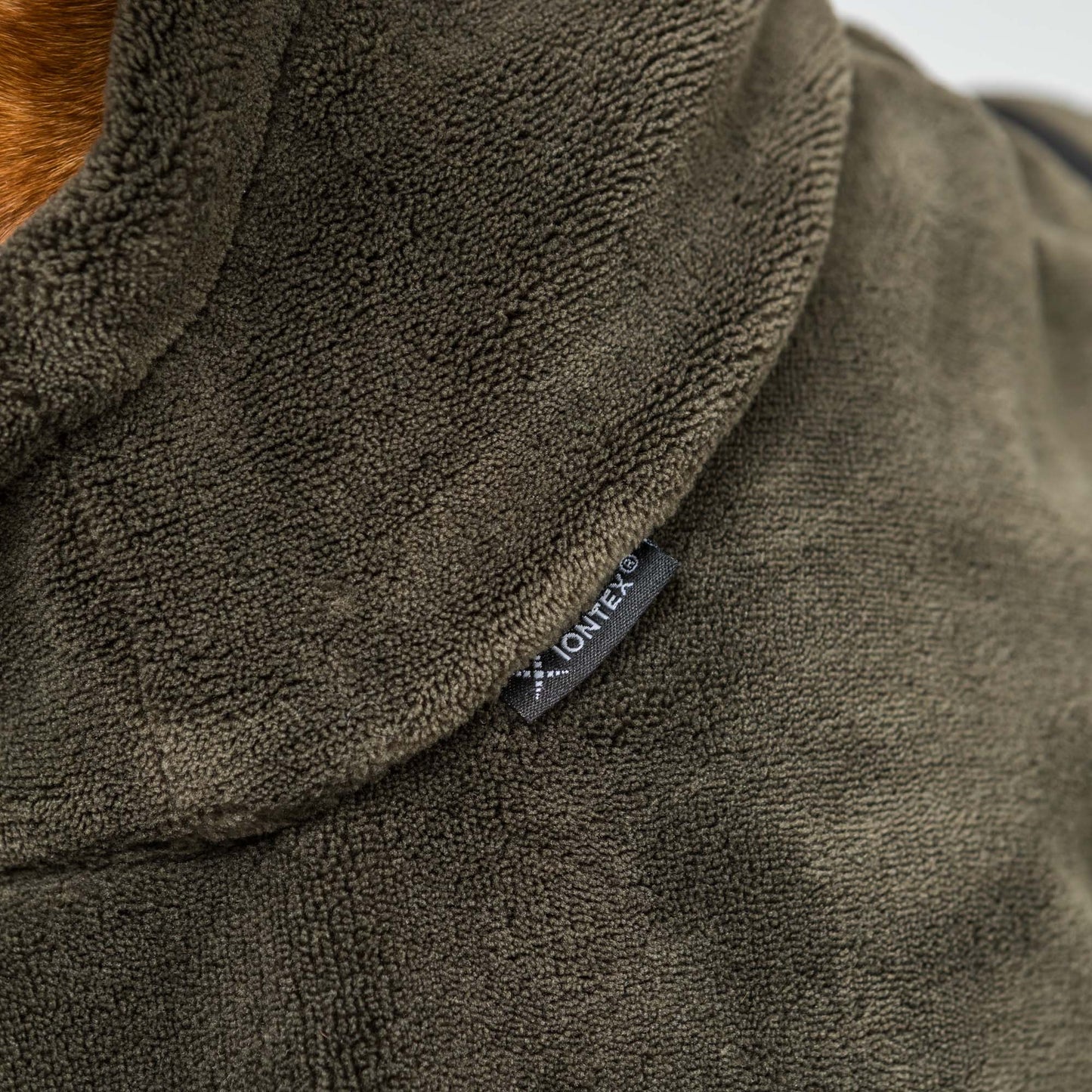 BAY Dry Dog Coat - Low set tail