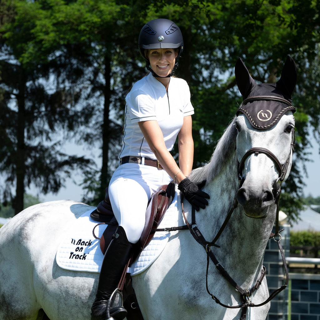 Horse Bonnet Taye, Svart Full - Back on Track Sverige (5300130480283)